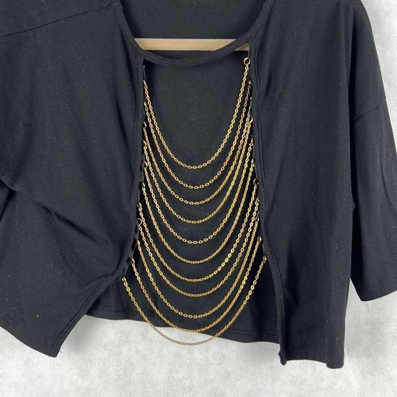 Fashion Nova Fearless Tiger Chain Tee - Picture 3 of 8